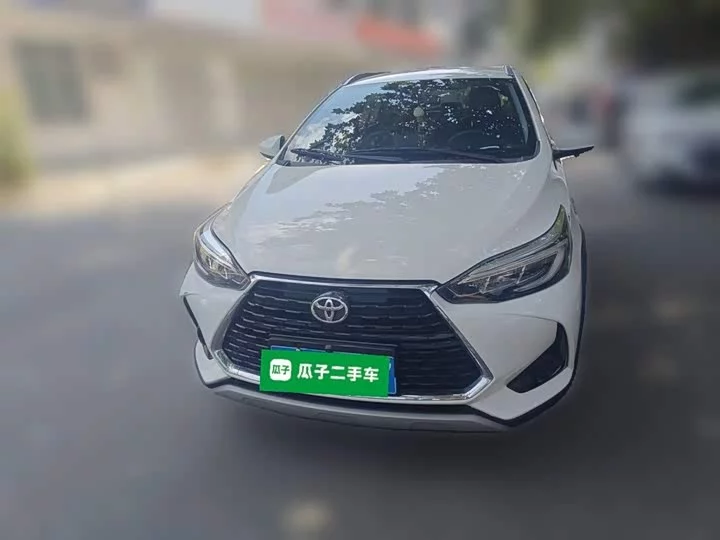 Toyota Yaris L