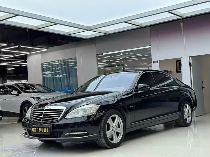 Mercedes-Benz S class