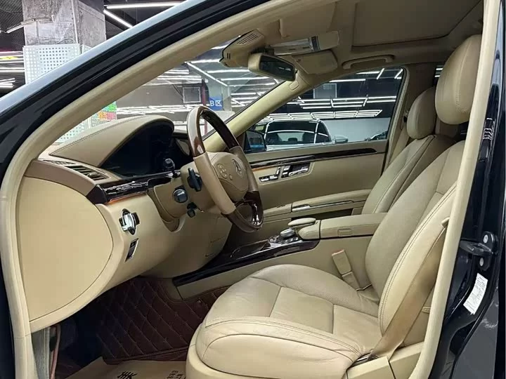 Mercedes-Benz S class