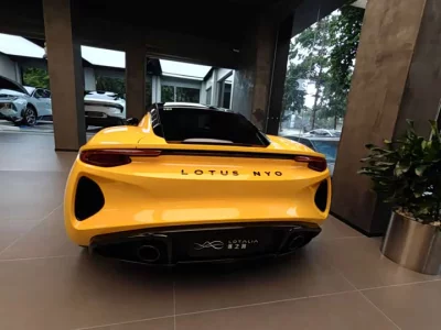 Lotus EMIRA