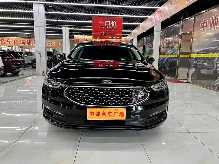 Ford Taurus