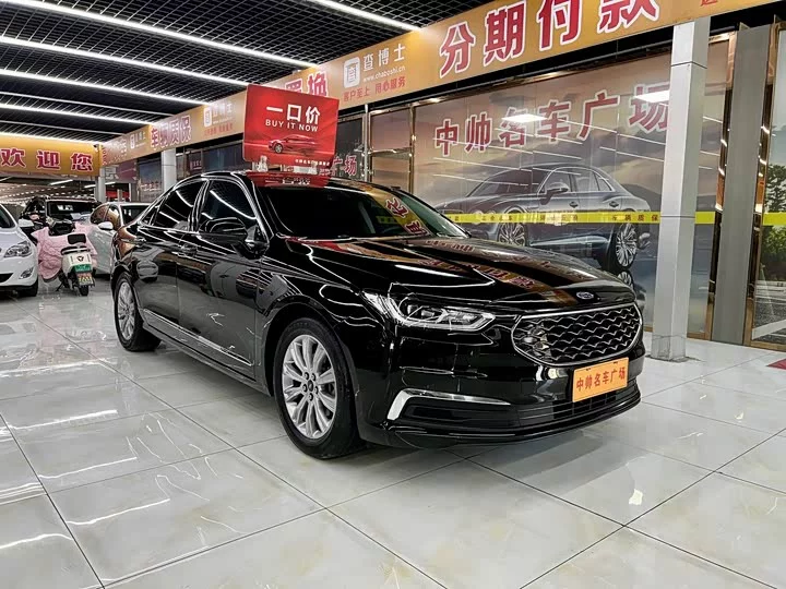 Ford Taurus