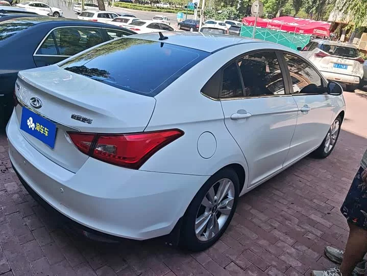 Chery Arrizo 5