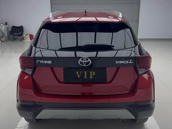 Toyota Yaris L