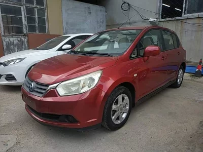 Venucia R50