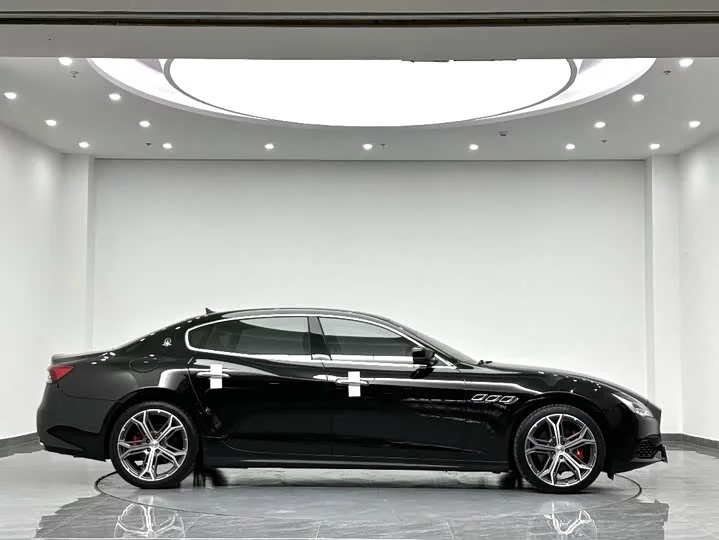Maserati President