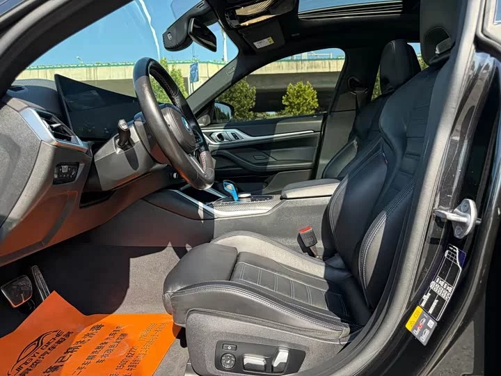 BMW i4 M