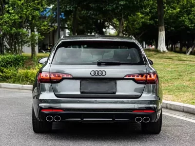 Audi S4
