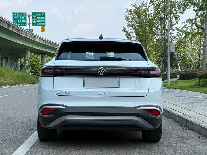 Volkswagen ID.4 X
