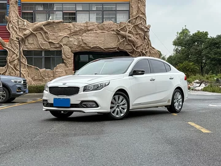 kia K4