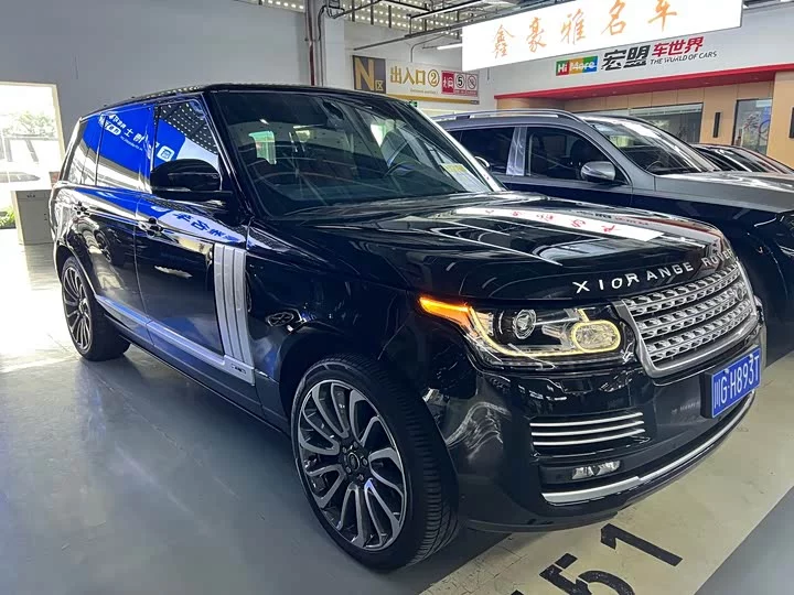 Land Rover range rover