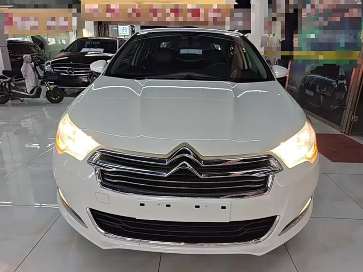 Citroën C4L