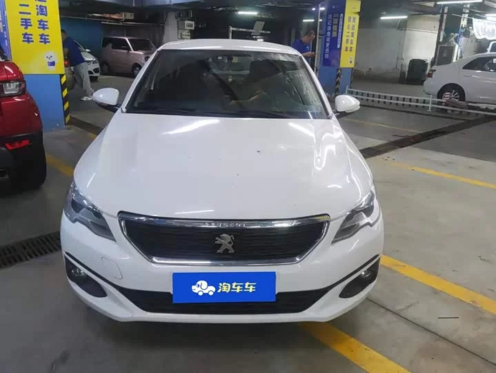 Peugeot 301
