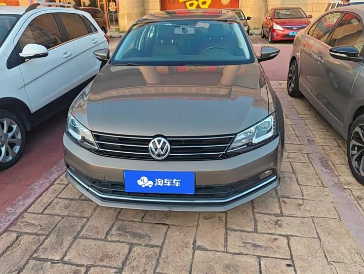 Volkswagen Sagitar