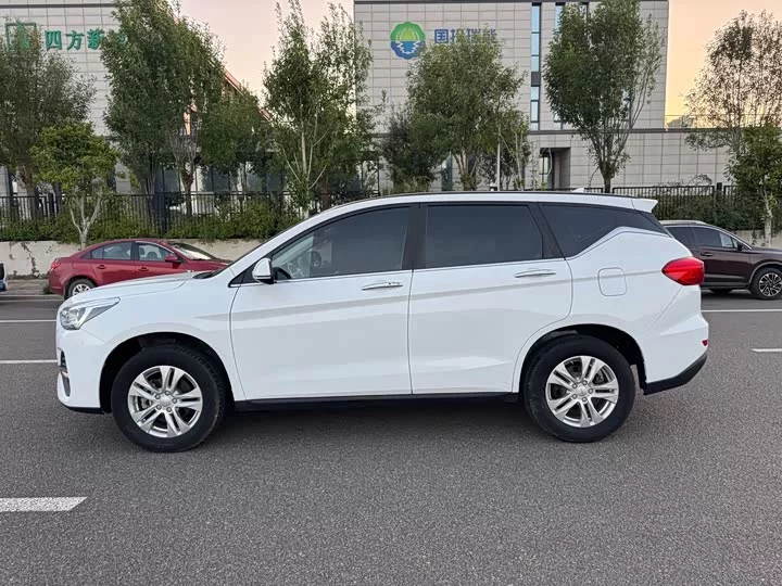 Haval M6