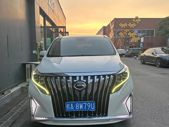 GAC Trumpchi M8