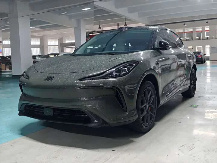 Zhiji LS6