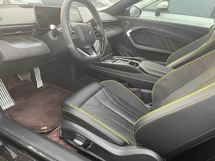 NETA Nezha GT