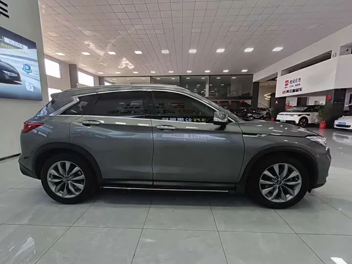 Infiniti QX50