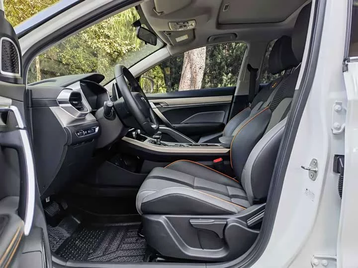 Geely Binyue