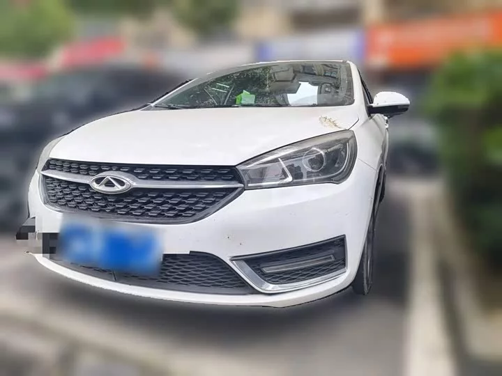 Chery Arrizo 5