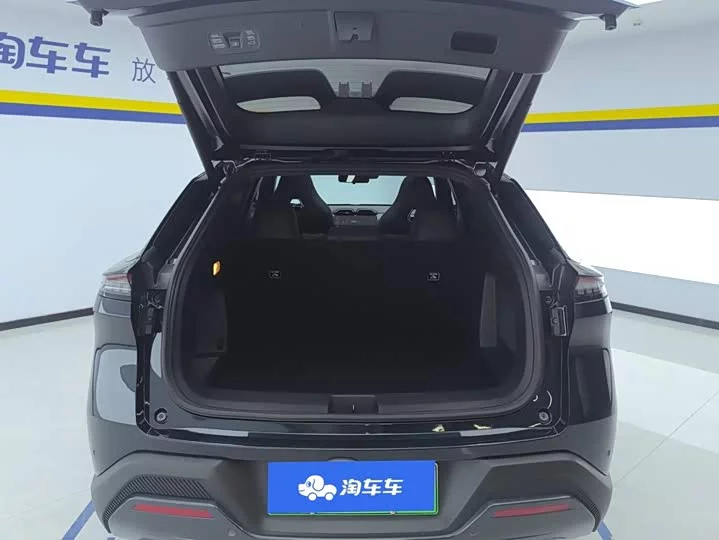 Dongfeng L7