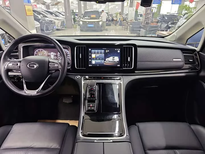 GAC Trumpchi M8