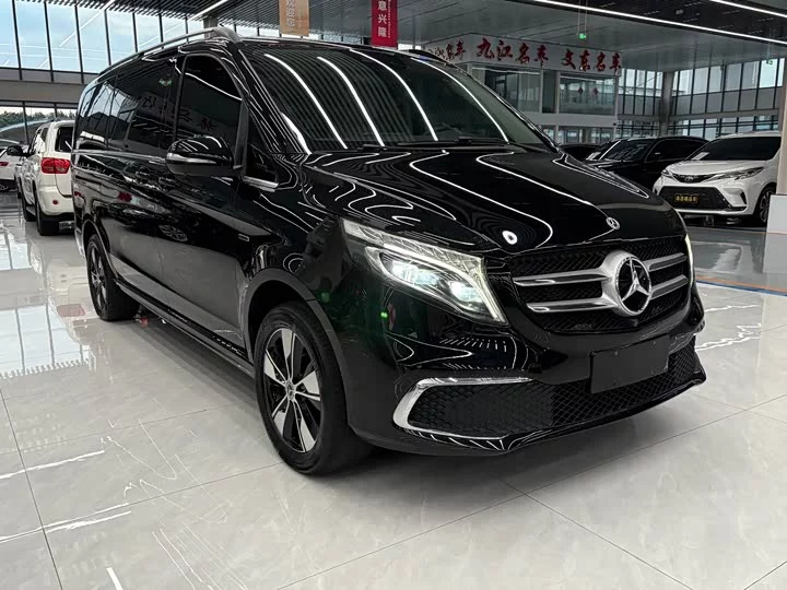 Mercedes-Benz Class V