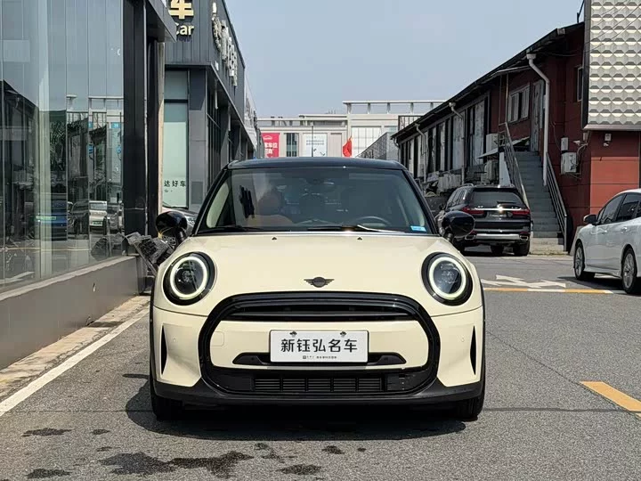MINI 