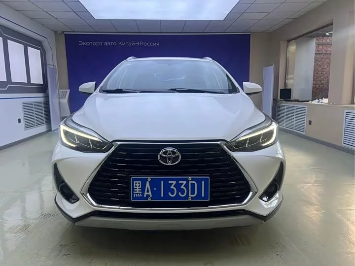 Toyota Yaris L