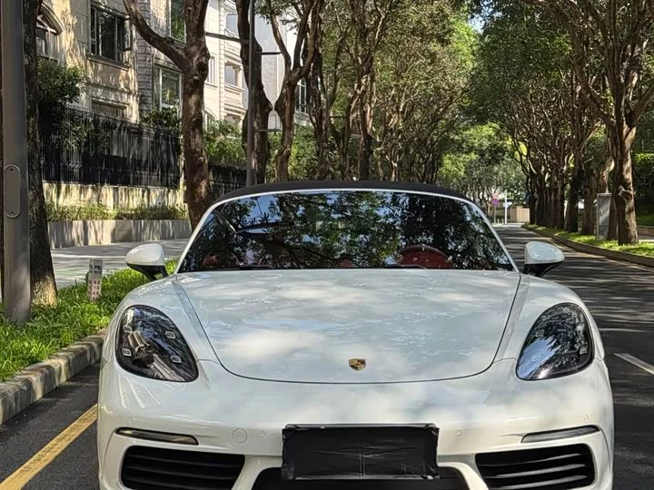 Porsche 718