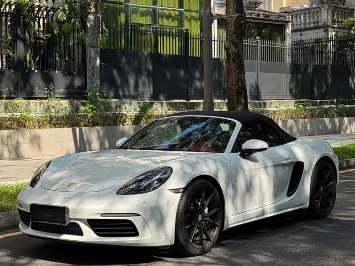 Porsche 718