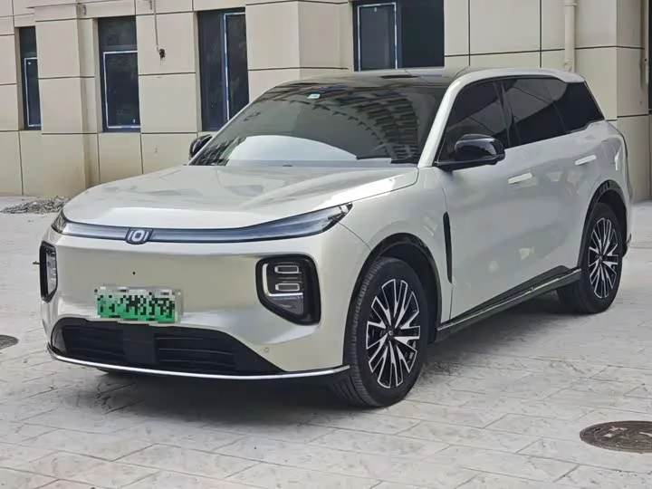 Changan Q07