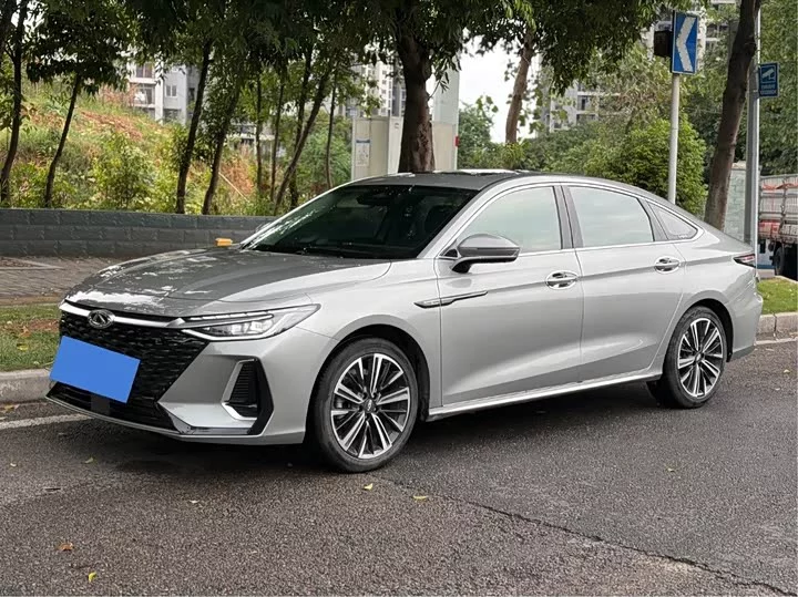 Chery Arrizo 8