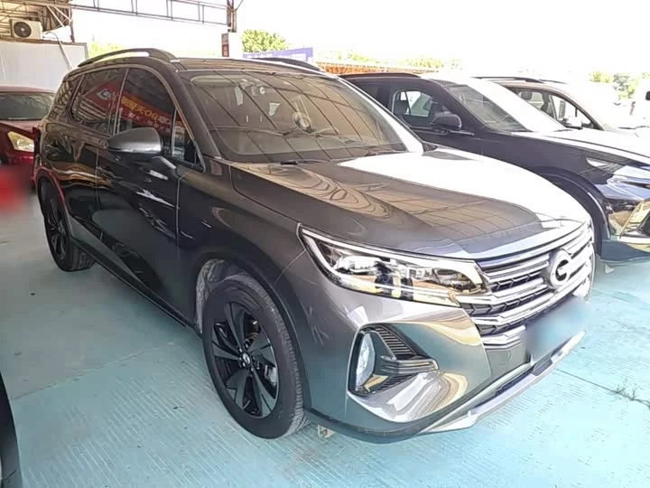GAC Trumpchi GS4