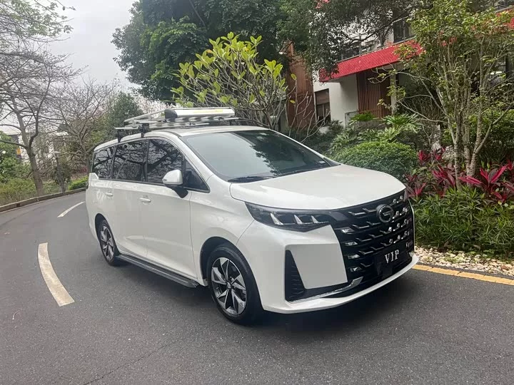 GAC Trumpchi M6