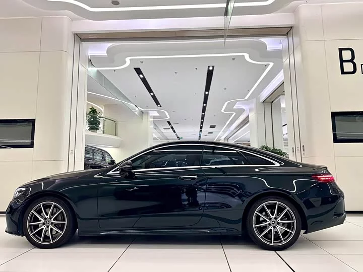 Mercedes-Benz Class E (imported)