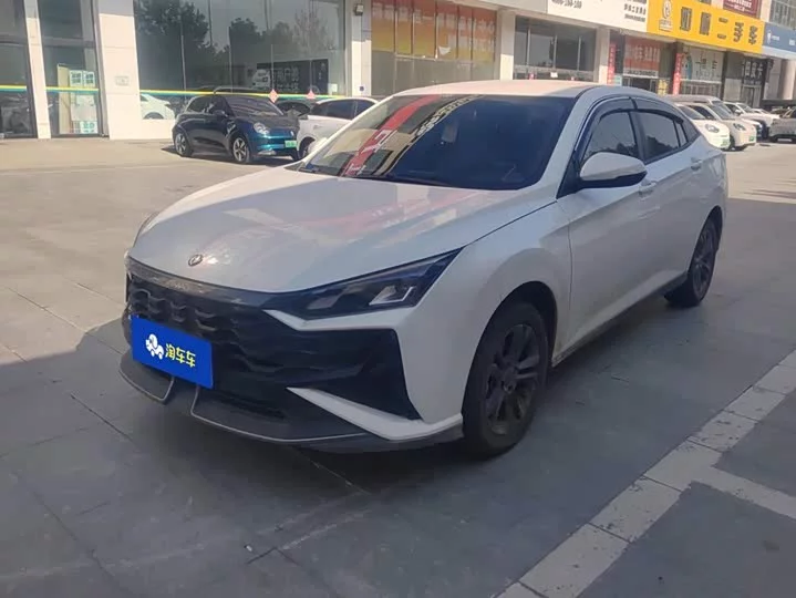 Dongfeng Yixuan