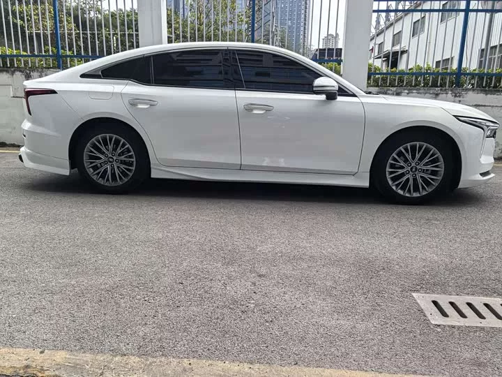 FAW Besturn B70