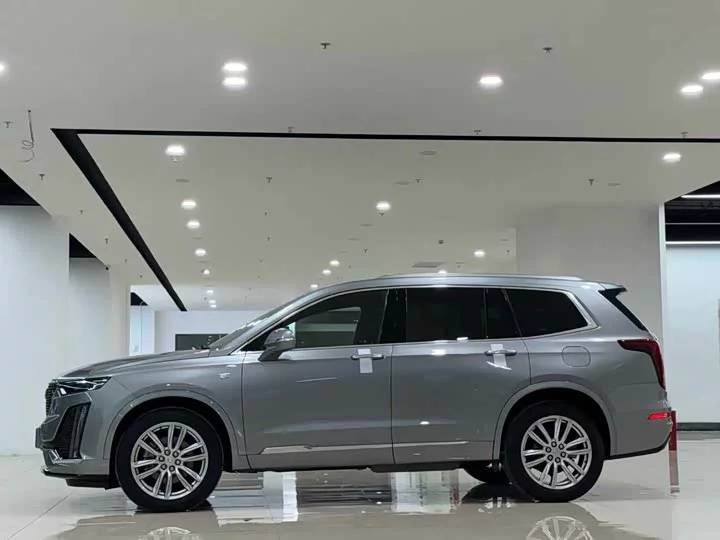Cadillac XT6