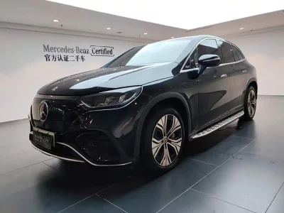 Mercedes-Benz EQE SUV