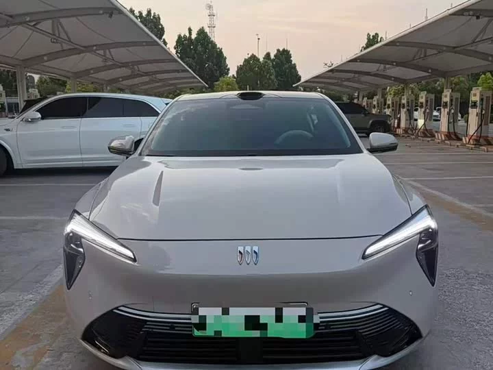 Buick Zhijing L7