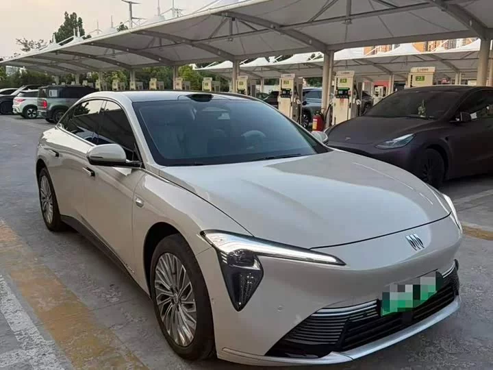 Buick Zhijing L7