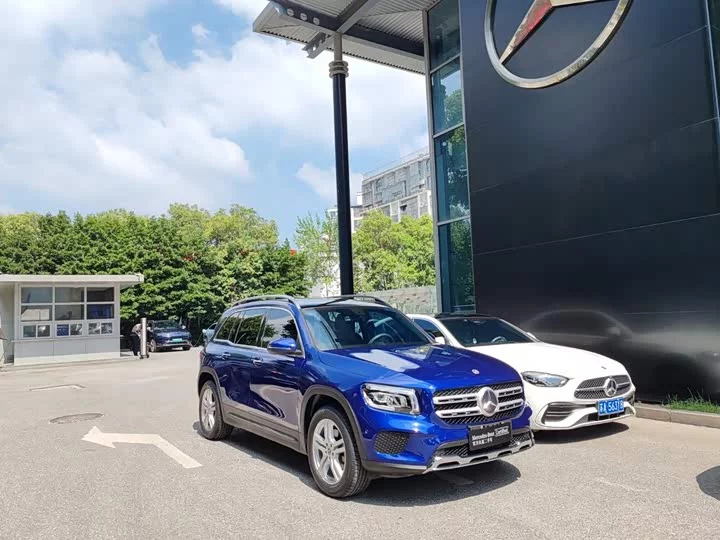 Mercedes-Benz GLB
