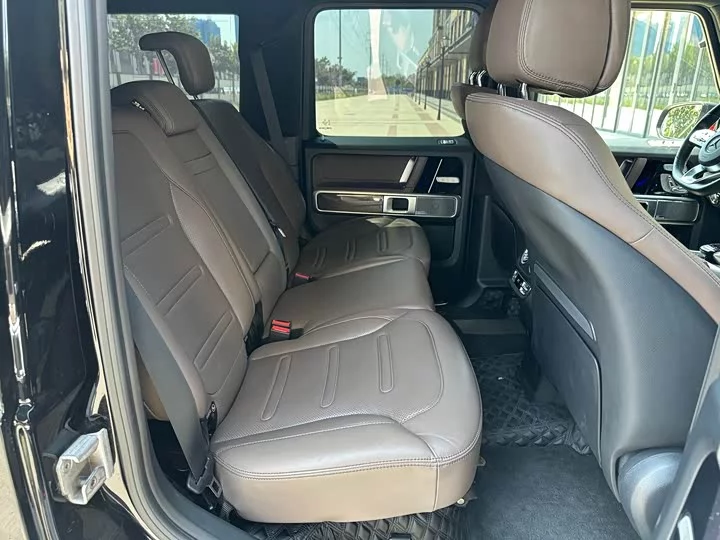 Mercedes-Benz G-rated