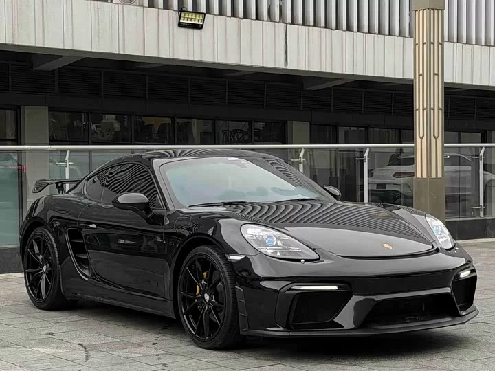Porsche 718