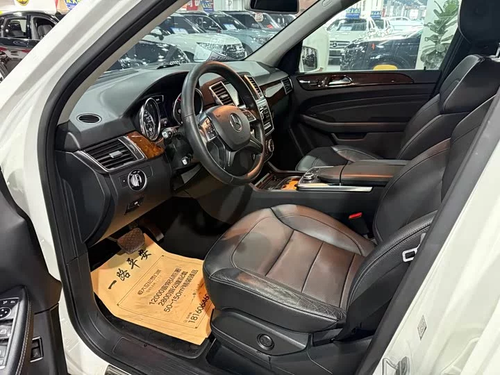 Mercedes-Benz M-Class