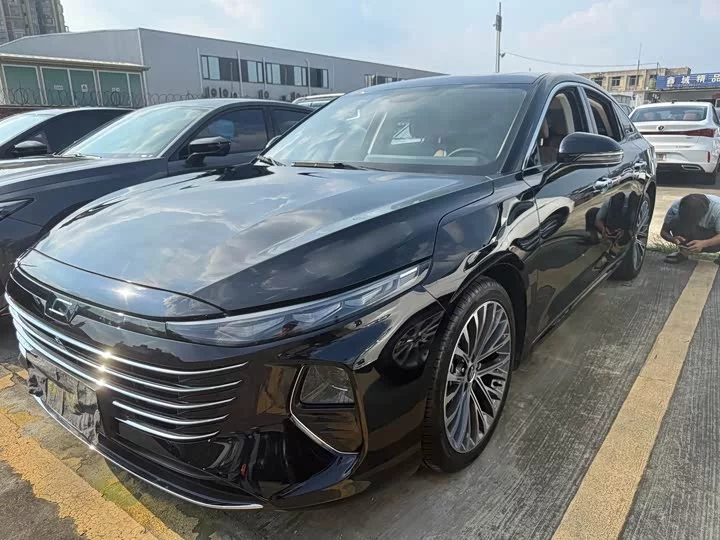 FAW Besturn B70