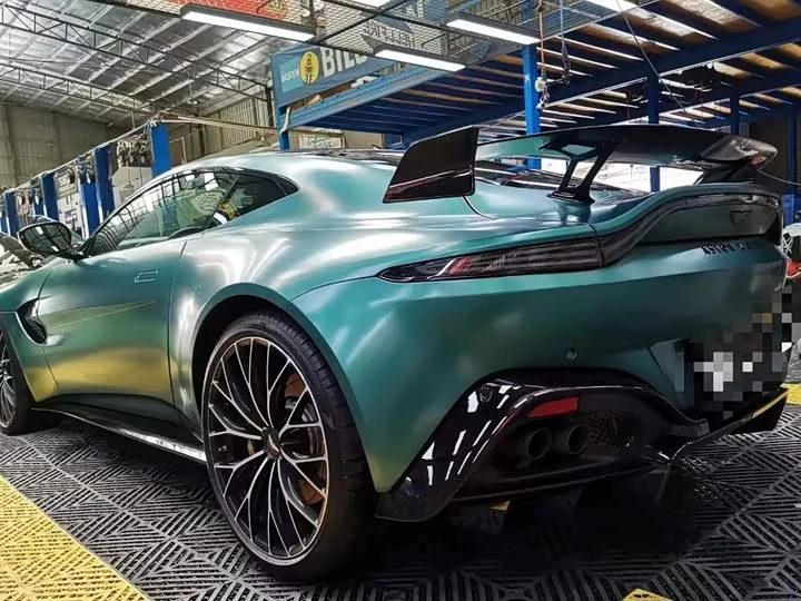 Aston Martin V8 Vantage
