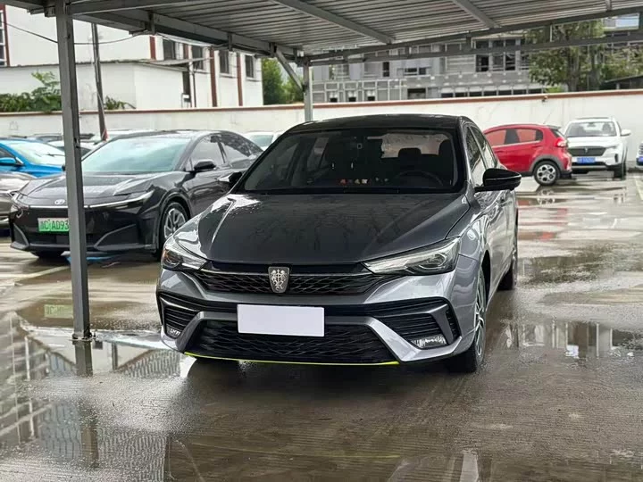 Roewe i5